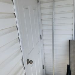 Quicken Siding Brush