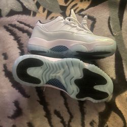 Legend Blue 11s 