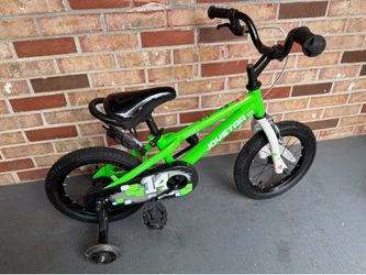 14” bikes (training wheels)