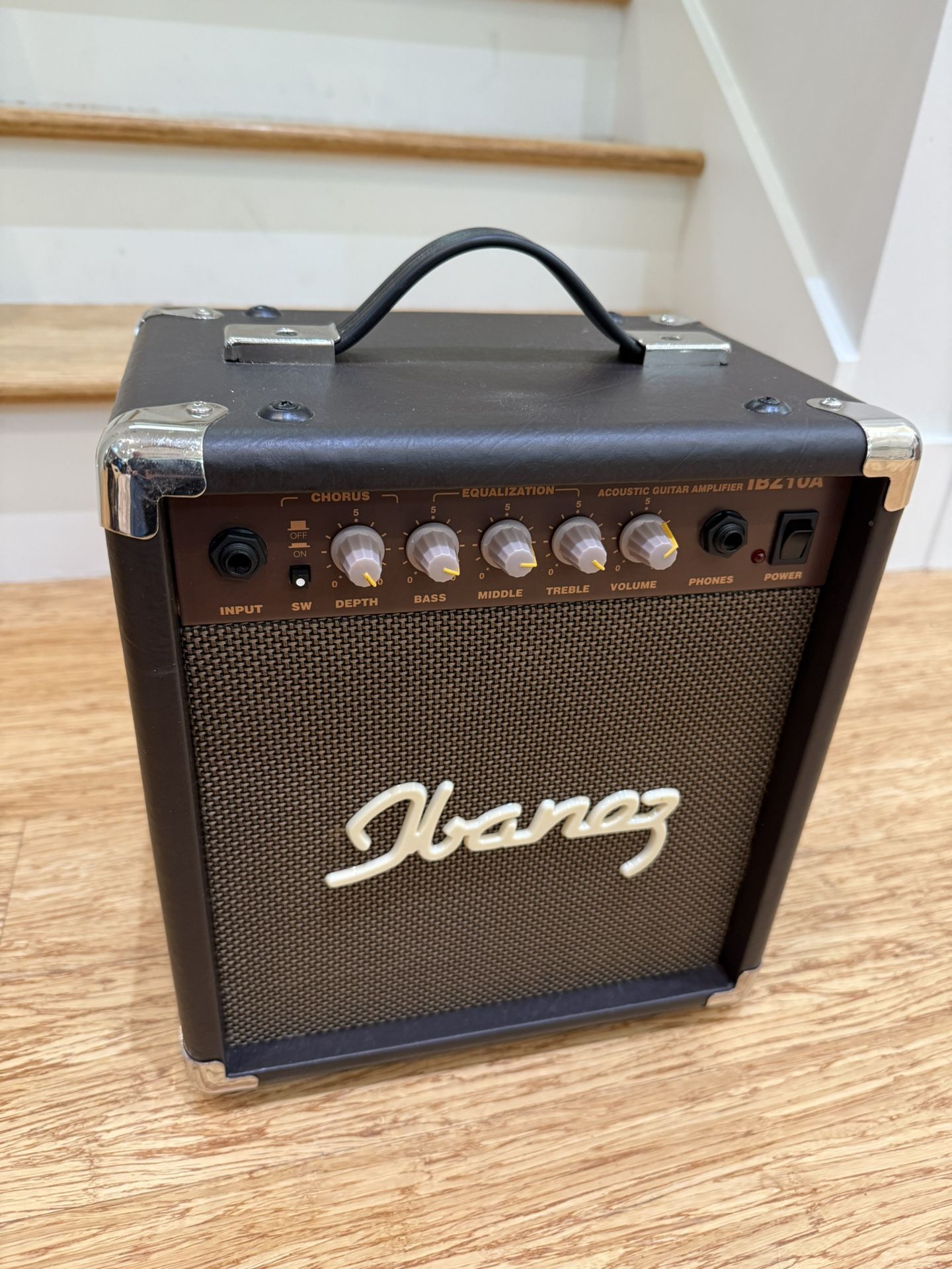 Ibanez IBZ10A Amp