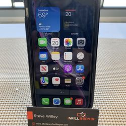 Apple iPhone XR Black 64GB $325