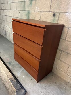 4-Drawer Wood Dresser Chest