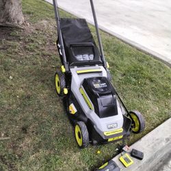 RYOBI 40V CORDLESS BRUSHLESS LAWMOWER MOWER  PUSH  WITH BATTERY 4.0 AH AND CHARGER 