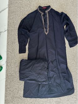 Men’s Indian Kurta & Churidaar