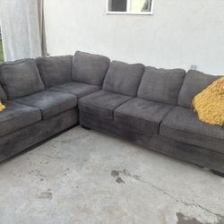 Sectional 