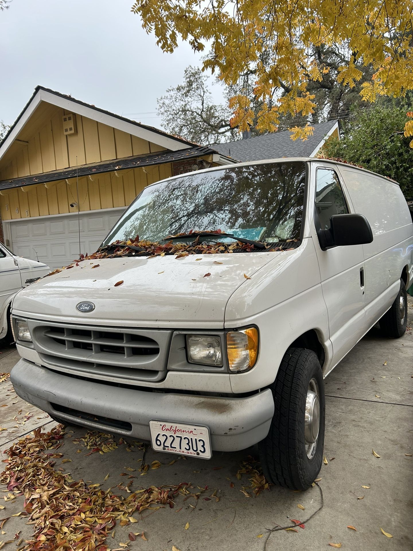 1998 Ford E-350