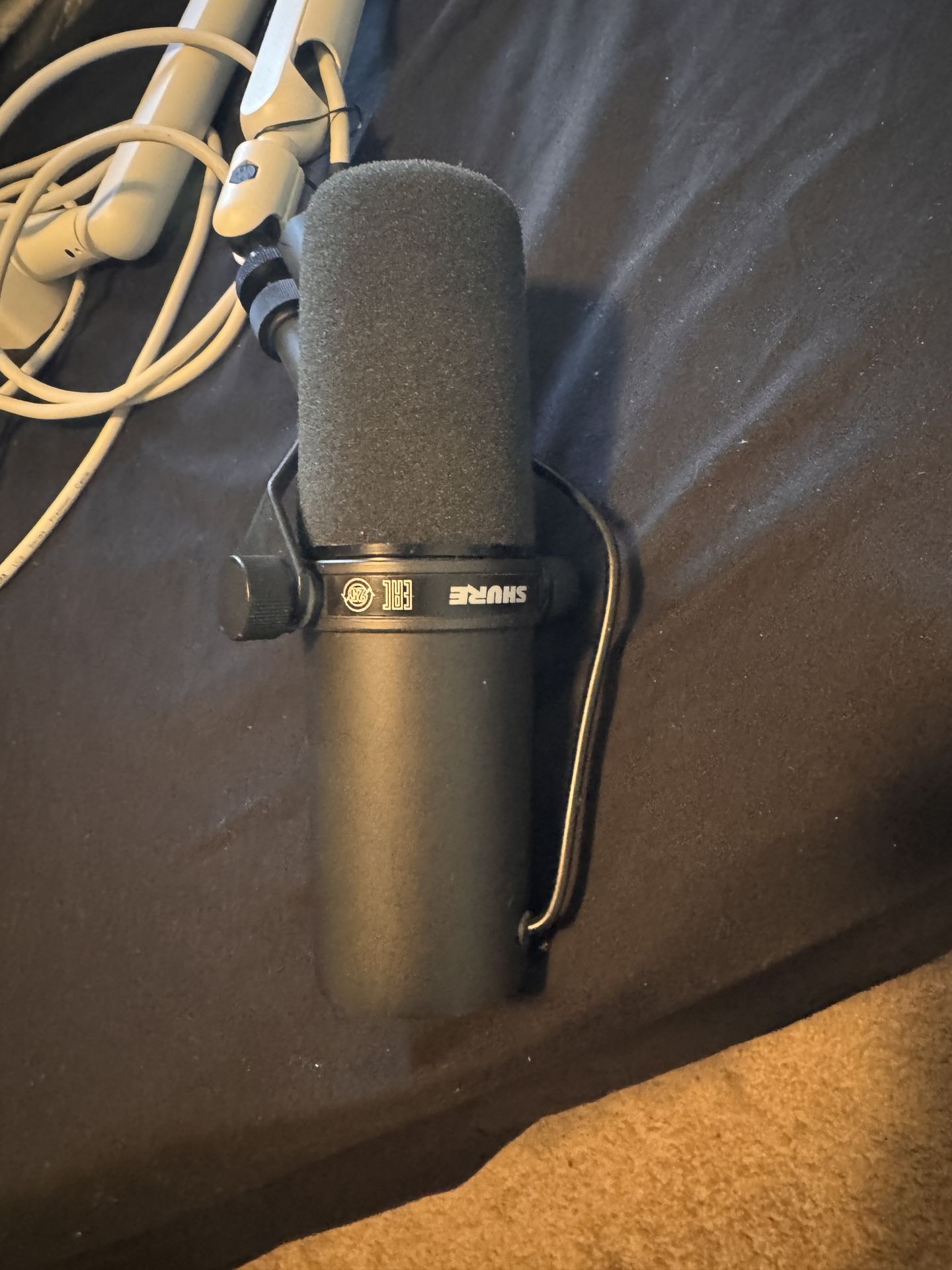Shure SM7B With Low Profile Mic Arm