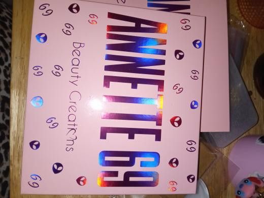 Beauty Creations Palette