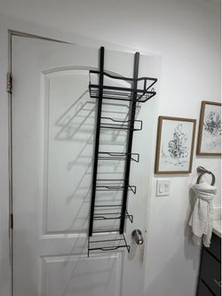 Towel holder
