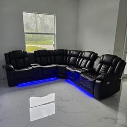 BRAND NEW POWER RECLINING SECTIONAL SOFA WITH SPEAKERS,BLUETOOTH,LED LIGHTS,USB PORT,STORAGE AND CUP HOLDERS 