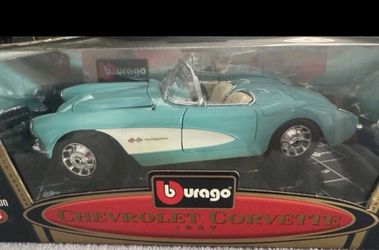 Bburago 1957 Chevrolet Corvette Die-Cast Model Car
