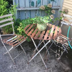 VINTAGE RUSTIC GARDEN PATIO SET - IRON TABLE AND TWO CHAIRS