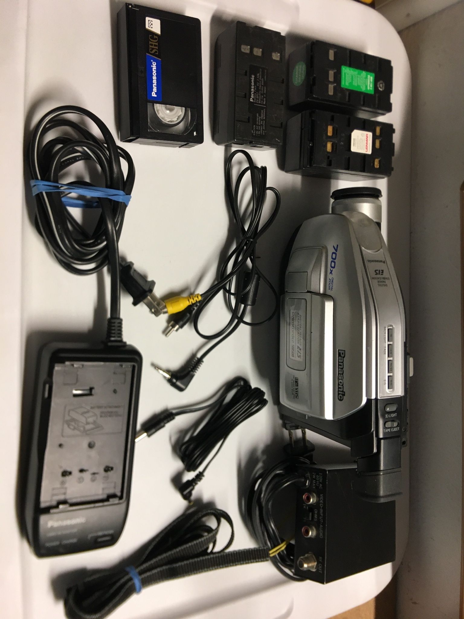 Vintage Panasonic PV-L354D VHS-C Tape Video Camcorder & Playback Transfer Camera w/Built-in Light