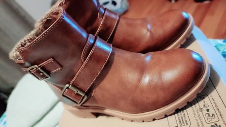 Brown Boots Girls 