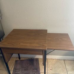 2 Small Desks 