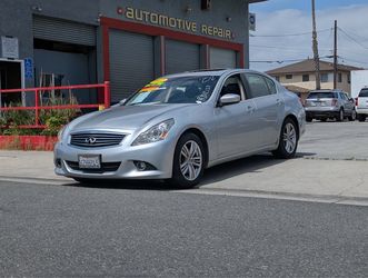 2012 Infiniti g37