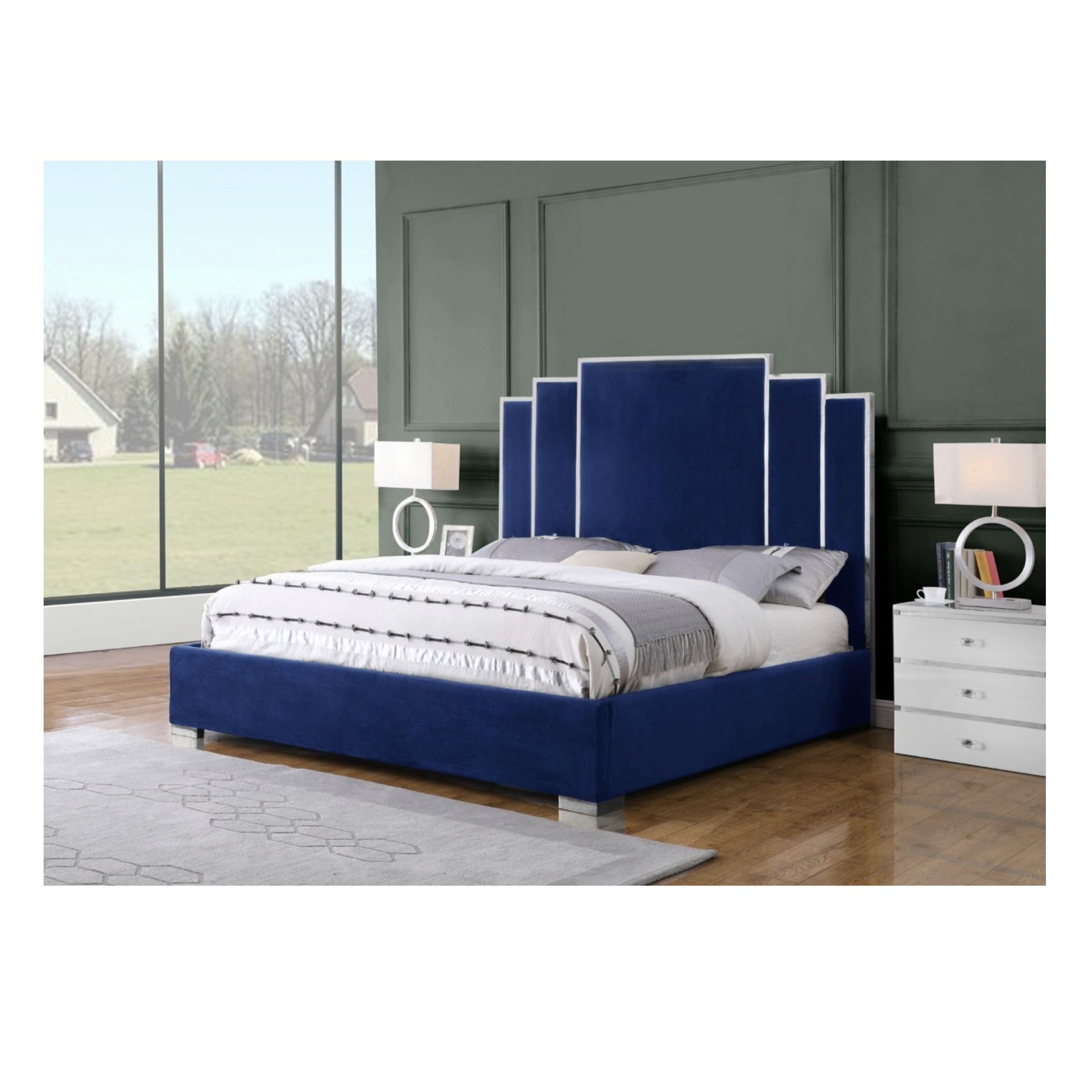 Queen Bed