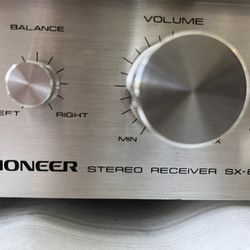 Stereo Receiver -  Pioneer 1980s 