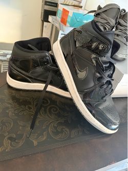 Men’s Jordan AJ mid