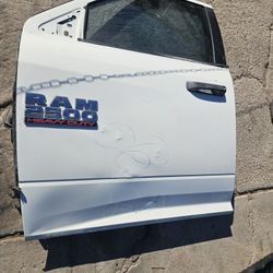 Dodge Ram  Driver  Front Door Oem   2500 Oem 