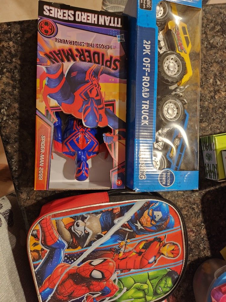 Spiderman Toy And Bag - NEW