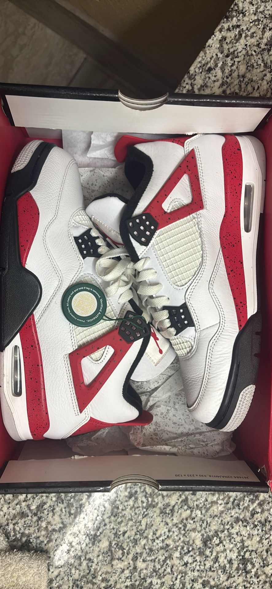 Air Jordan IV Retro