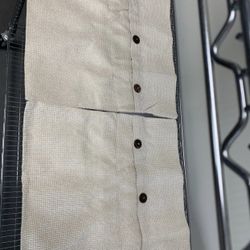 Beige 2 cases pillows