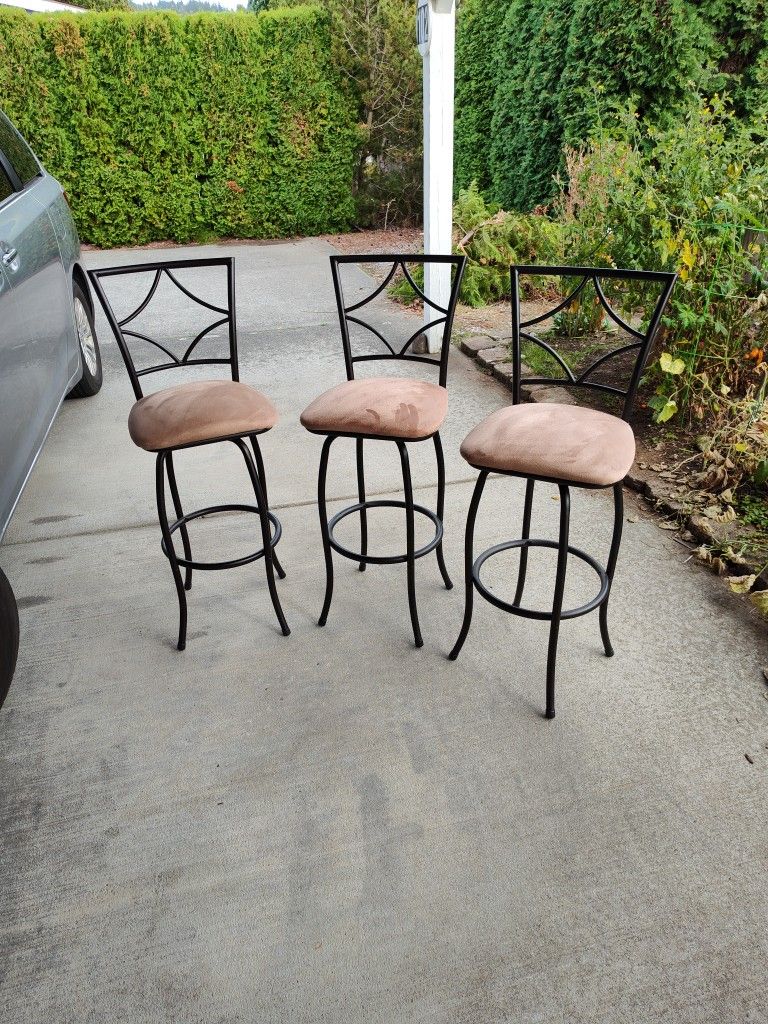 3 Upholstered Swivel Stools
