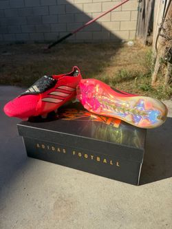 ADIDAS PINK PREDATOR ELITES SIZE 10