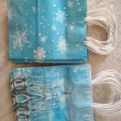 Snowflake Paper Gift Bags