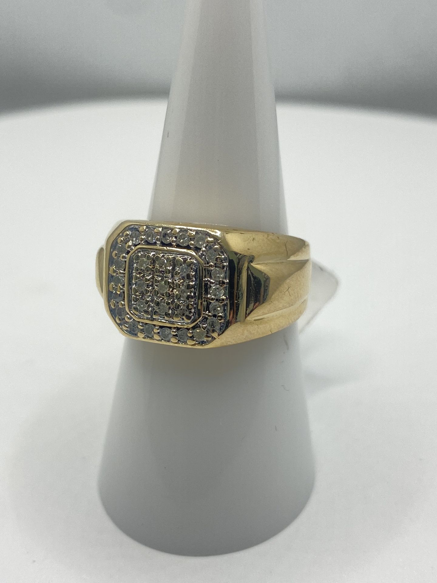 10k Diamond Gents Cluster Ring