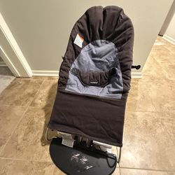 Baby Bjorn Bouncer (Grey/Charcoal)