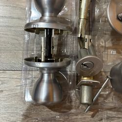 Kwikset Deadbolt & Door knob
