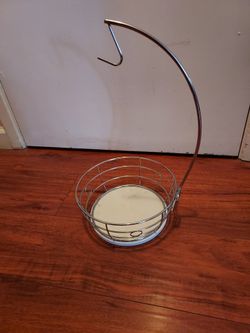Fruit basket excellent condition like a New