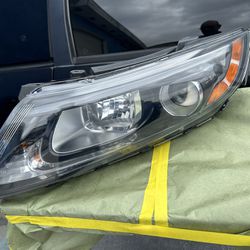 2015 Kia Optima Left Headlight Driver Headlamp OE