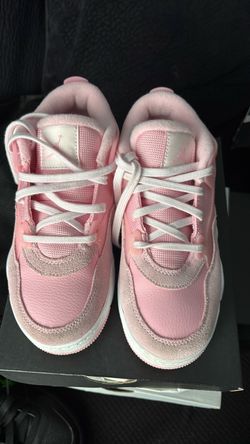 Jordan 4 RM 2Y