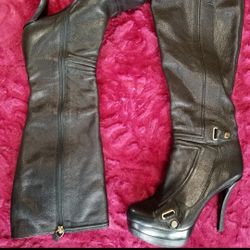 GIANFRANCO FERRE BLACK LEATHER STILETTO KNEE BOOTS