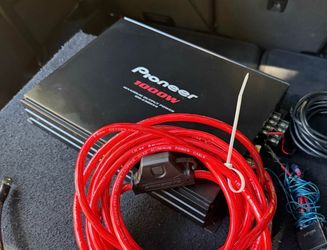 pioneer gm-e360x4 4-channel X C Ask bridgeable car amplifier, 1000w max power,