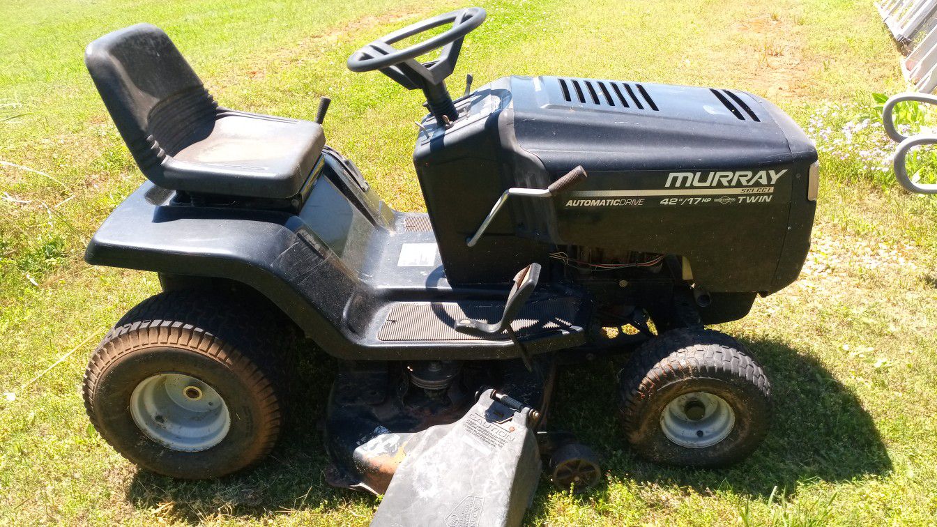Murray riding lawn mower
