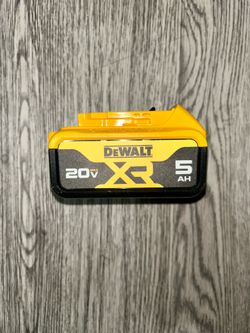 DeWALT 20V MAX XR 5Ah Lithium Ion Battery