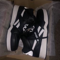 Reebok Men’s Shoes (Size 10)