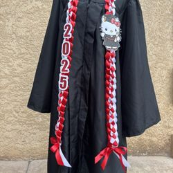 Hello Kitty Graduation Lei
