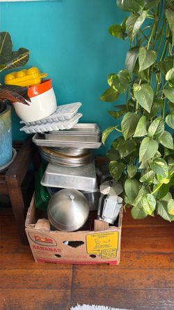Free kitchen items