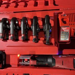 Milwaukee M18 Pro Press Tool