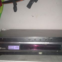 Sony 5 Disc D D / CD Player 