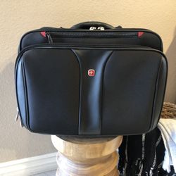 Swiss Wenger Luggage Rolling Laptop Bag