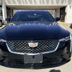 2023 Cadillac CT4 Luxury 