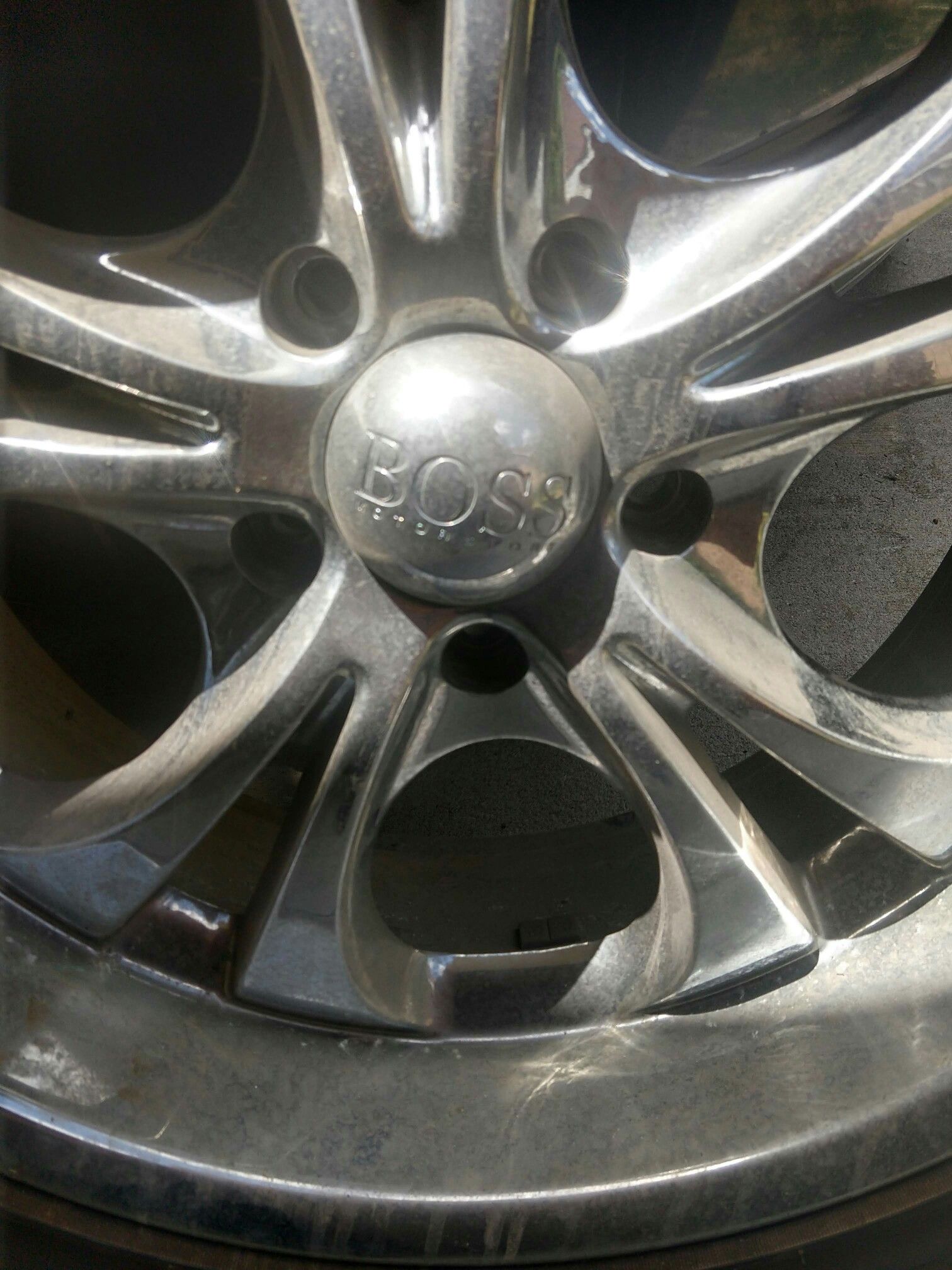 Boss 304 20 inch rims w/tires