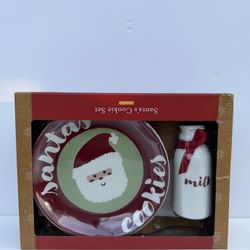 Kate & Milo Christmas Santa’s Cookie Set-Plate & Milk Jug BRAND NEW IN BOX