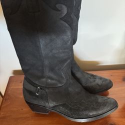Womens Reba Boots Zise 9